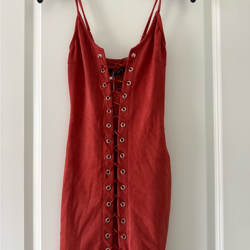 Simplee Mauve Lace-Up Spaghetti Strap Mini Dress